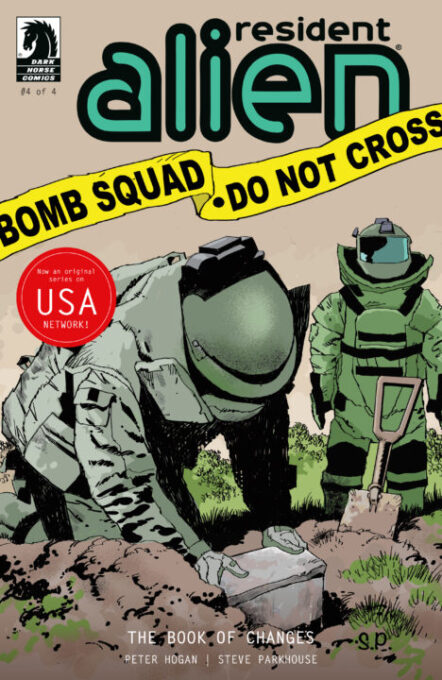 Resident Alien: The Book Of Changes #4 Cover A (Steve Parkhouse) Pre-order